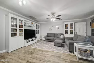 10422 S 44th St, Phoenix, AZ 85044 - Photo 11