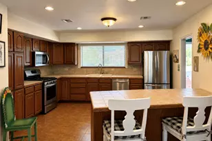 7026 E Sunnyside Dr, Scottsdale, AZ 85254 - Photo 9