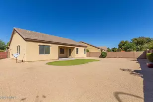 2395 S Whetstone Pl, Chandler, AZ 85286 - Photo 11