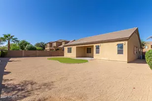 2395 S Whetstone Pl, Chandler, AZ 85286 - Photo 17