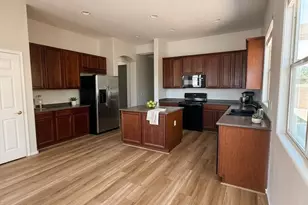 2395 S Whetstone Pl, Chandler, AZ 85286 - Photo 9