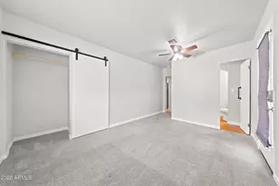 137 E Vista Del Cerro Dr, Tempe, AZ 85281 - Photo 31