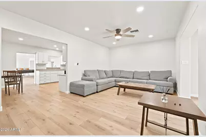 137 E Vista Del Cerro Drive, Tempe, AZ 85281 - Photo 9