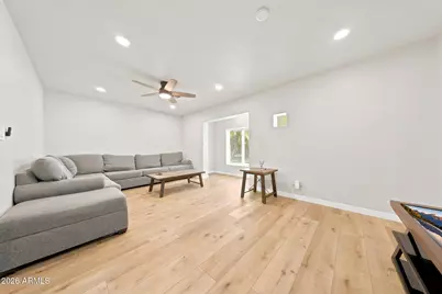 137 E Vista Del Cerro Drive, Tempe, AZ 85281 - Photo 7