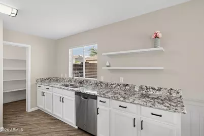 3923 E Fruitvale Avenue, Gilbert, AZ 85297 - Photo 13