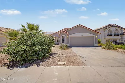 156 N Nielson Street, Gilbert, AZ 85234 - Photo 1