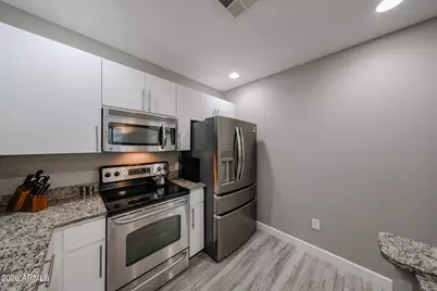 11640 N Tatum Boulevard #Unit 1097, Phoenix, AZ 85028 - Photo 15