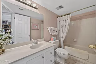 12212 N Paradise Vlg Pkwy S, Phoenix, AZ 85032 - Photo 17