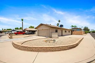 4604 W Gardenia Ave, Glendale, AZ 85301 - Photo 3