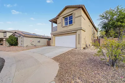 18293 W Elm Street, Surprise, AZ 85388 - Photo 3