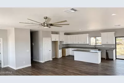 33112 W Dobbins Road, Tonopah, AZ 85354 - Photo 9