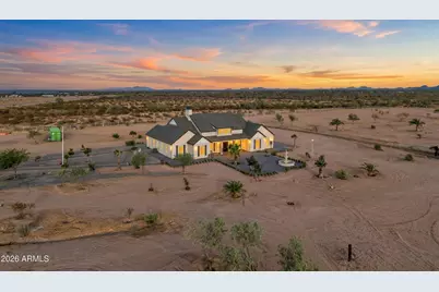233 N Pettoshas Drive, Maricopa, AZ 85139 - Photo 5