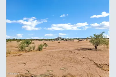 233 N Pettoshas Drive, Maricopa, AZ 85139 - Photo 77