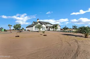233 N Pettoshas Dr, Maricopa, AZ 85139 - Photo 9