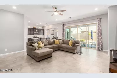 9803 E Thornbush Avenue, Mesa, AZ 85212 - Photo 3