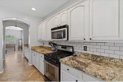 4109 E Peach Tree Drive, Chandler, AZ 85249 - Photo 11