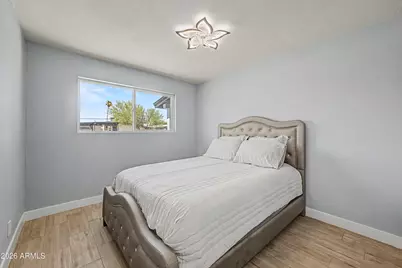 3639 W Lawrence Lane, Phoenix, AZ 85051 - Photo 19