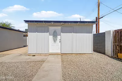 3639 W Lawrence Lane, Phoenix, AZ 85051 - Photo 27
