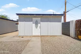 3639 W Lawrence Ln, Phoenix, AZ 85051 - Photo 27