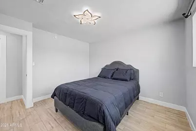 3639 W Lawrence Lane, Phoenix, AZ 85051 - Photo 23
