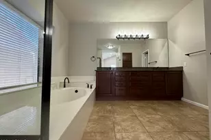 13245 S 35th St, Phoenix, AZ 85044 - Photo 7
