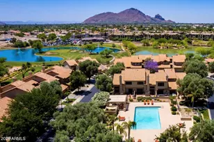 7729 E Joshua Tree Ln, Scottsdale, AZ 85250 - Photo 9