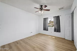 3054 W Tierra Buena Ln, Phoenix, AZ 85053 - Photo 25