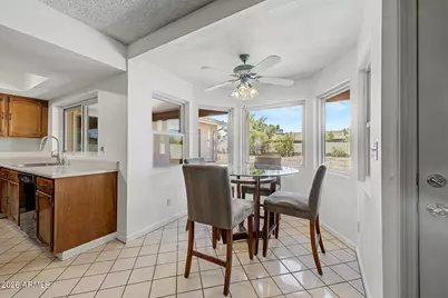 3054 W Tierra Buena Lane, Phoenix, AZ 85053 - Photo 13