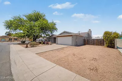 3054 W Tierra Buena Lane, Phoenix, AZ 85053 - Photo 3