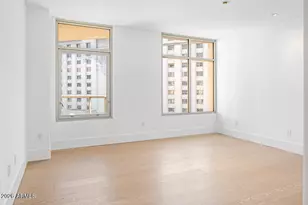 2402 E Esplanade Ln, Phoenix, AZ 85016 - Photo 21