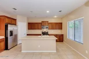 16210 N 22nd Ln, Phoenix, AZ 85023 - Photo 13