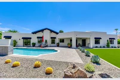 2409 E Solano Drive, Phoenix, AZ 85016 - Photo 1