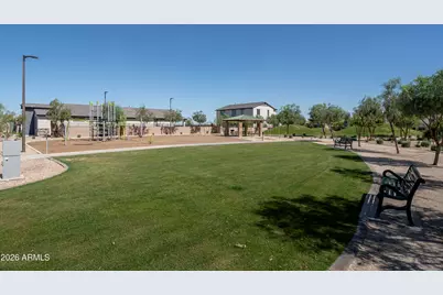 22313 W Irma Lane, Surprise, AZ 85387 - Photo 5