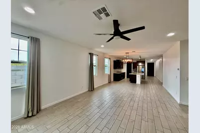 11002 W Marguerite Avenue, Tolleson, AZ 85353 - Photo 7