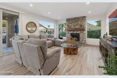 5452 W Mohawk Lane, Glendale, AZ 85308 - Photo 17