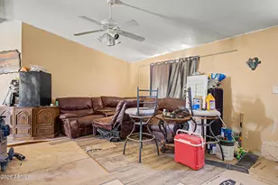 11382 W Custer Rd, Arizona City, AZ 85123 - Photo 5