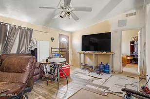 11382 W Custer Rd, Arizona City, AZ 85123 - Photo 3
