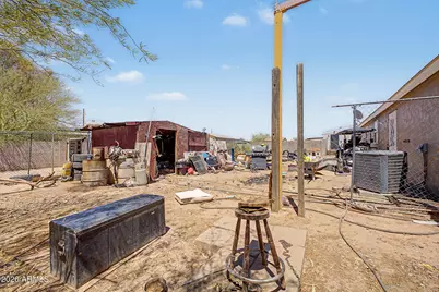 11382 W Custer Road, Arizona City, AZ 85123 - Photo 17