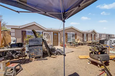 11382 W Custer Road, Arizona City, AZ 85123 - Photo 1