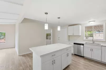115 S 91st Street, Mesa, AZ 85208 - Photo 9