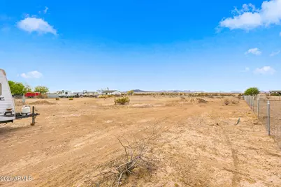 33201 W Siesta Way, Tonopah, AZ 85354 - Photo 31