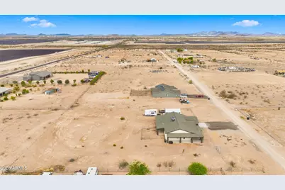 33201 W Siesta Way, Tonopah, AZ 85354 - Photo 21