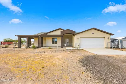 33201 W Siesta Way, Tonopah, AZ 85354 - Photo 1