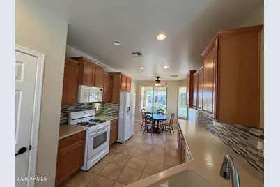 136 W Latigo Circle, San Tan Valley, AZ 85143 - Photo 3