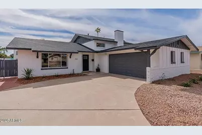 233 E Ellis Drive, Tempe, AZ 85282 - Photo 1