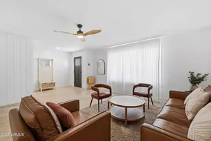 233 E Ellis Dr, Tempe, AZ 85282 - Photo 5