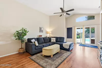315 W Kelton Lane, Phoenix, AZ 85023 - Photo 7