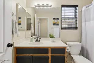 315 W Kelton Ln, Phoenix, AZ 85023 - Photo 27