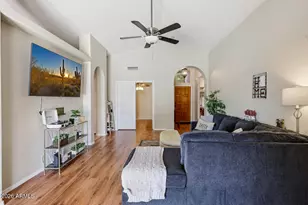 315 W Kelton Ln, Phoenix, AZ 85023 - Photo 5