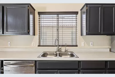 315 W Kelton Lane, Phoenix, AZ 85023 - Photo 11